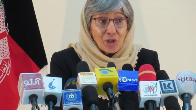 کمیسیون حقوق بشر افغانستان:  بیش از 520 زن در سال 96 به دلیل خشـونت از منزل فرار کرده‌اند 